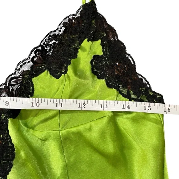 Frederick's of Hollywood Women's Vibrant Green Chemise Satin Slip Dress Sz. M - Picture 6 of 9